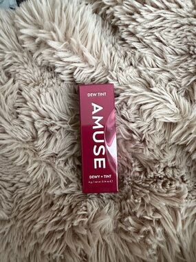 AMUSE Dew Tint Lip Tint - Dippin Cherry